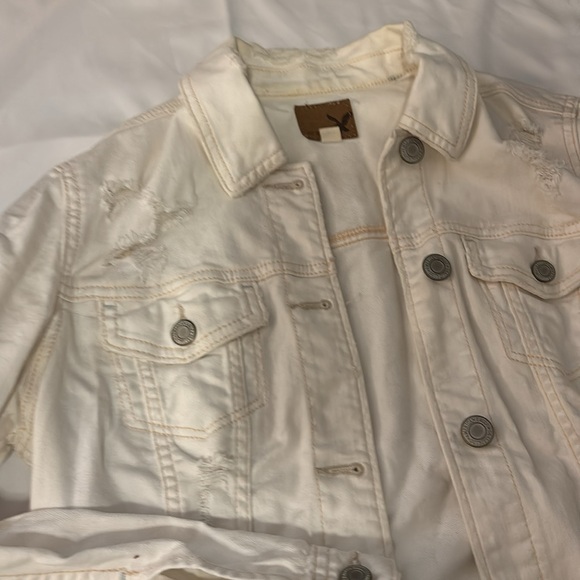 American Eagle Women’s Denim Jacket - Picture 2 of 5